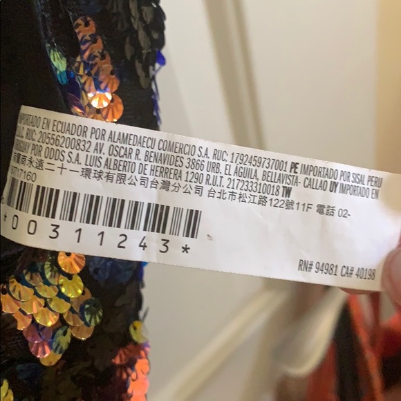 Women’s Sequence Color-block Bodysuit - Picture 7 of 7